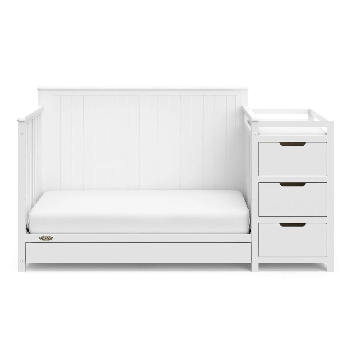 Graco Hadley 5-in-1 Convertible Crib and Changer with Drawer - Product image 3